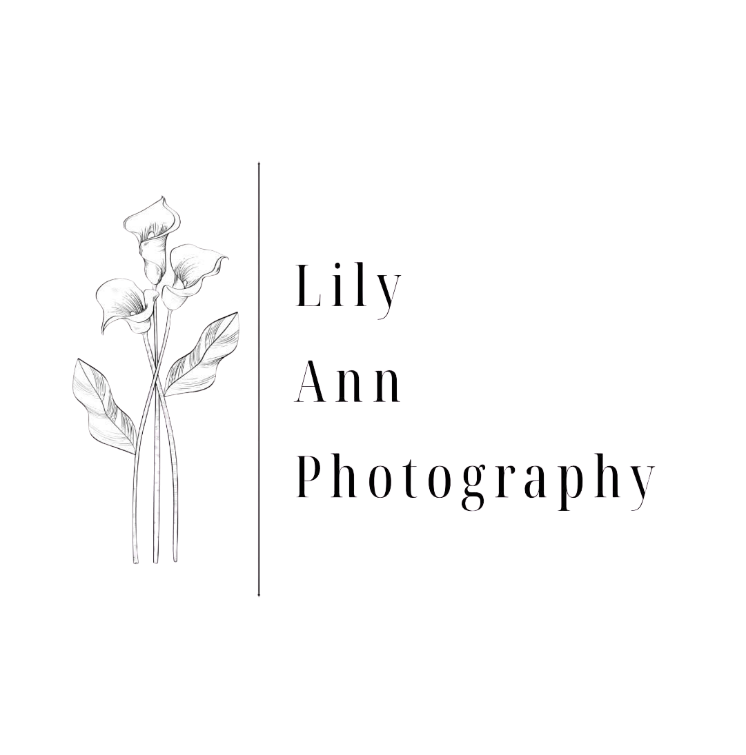Lily Ann Photography logo